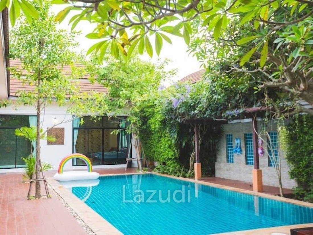Villa en Pattaya, Provincia de Chon Buri, Tailandia 1 - 16654754