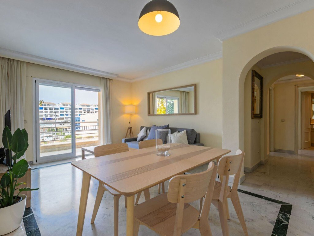 Apartamento en Playa Puerto Banús, Marbella, España 5 - 16651979