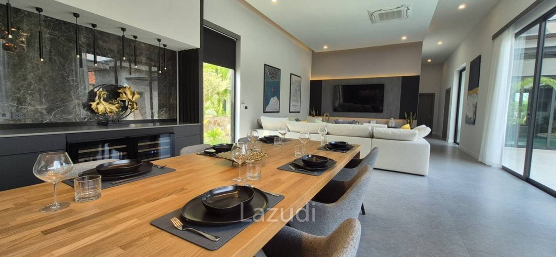 Villa in Pattaya City, Chon Buri, Thailand 2 - 16650765