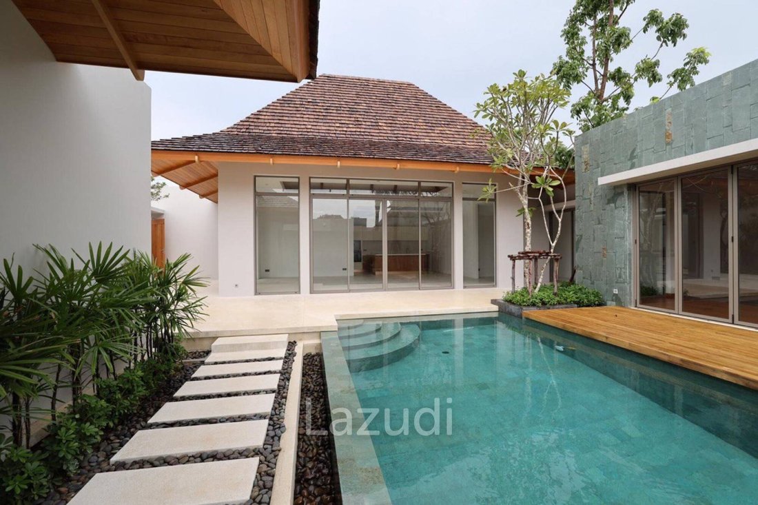 Villa in Thep Krasatti, Phuket, Thailand 1 - 16653868