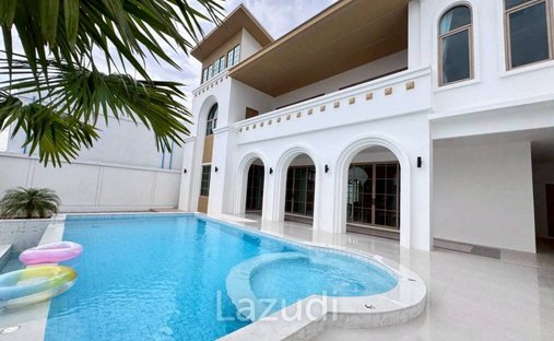 Villa a Pattaya, Provincia di Chonburi, Thailandia 1