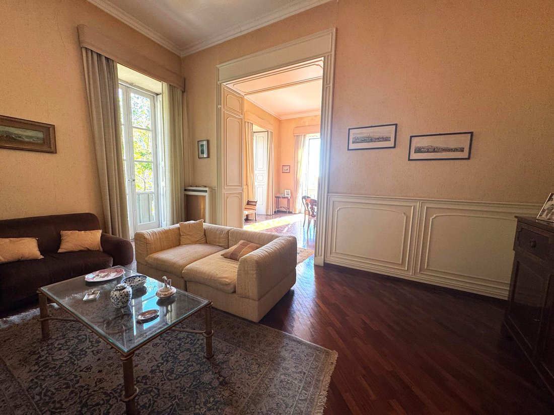Apartment in Chiaia, Naples, Campania 1 - 16651207