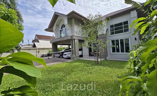 Villa in Rawai, Phuket, Thailand 1