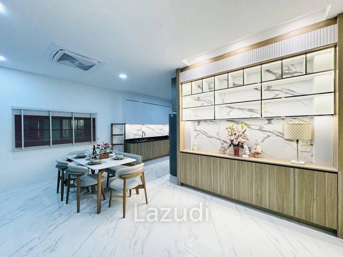 Villa in Pattaya City, Chon Buri, Thailand 5 - 16653795