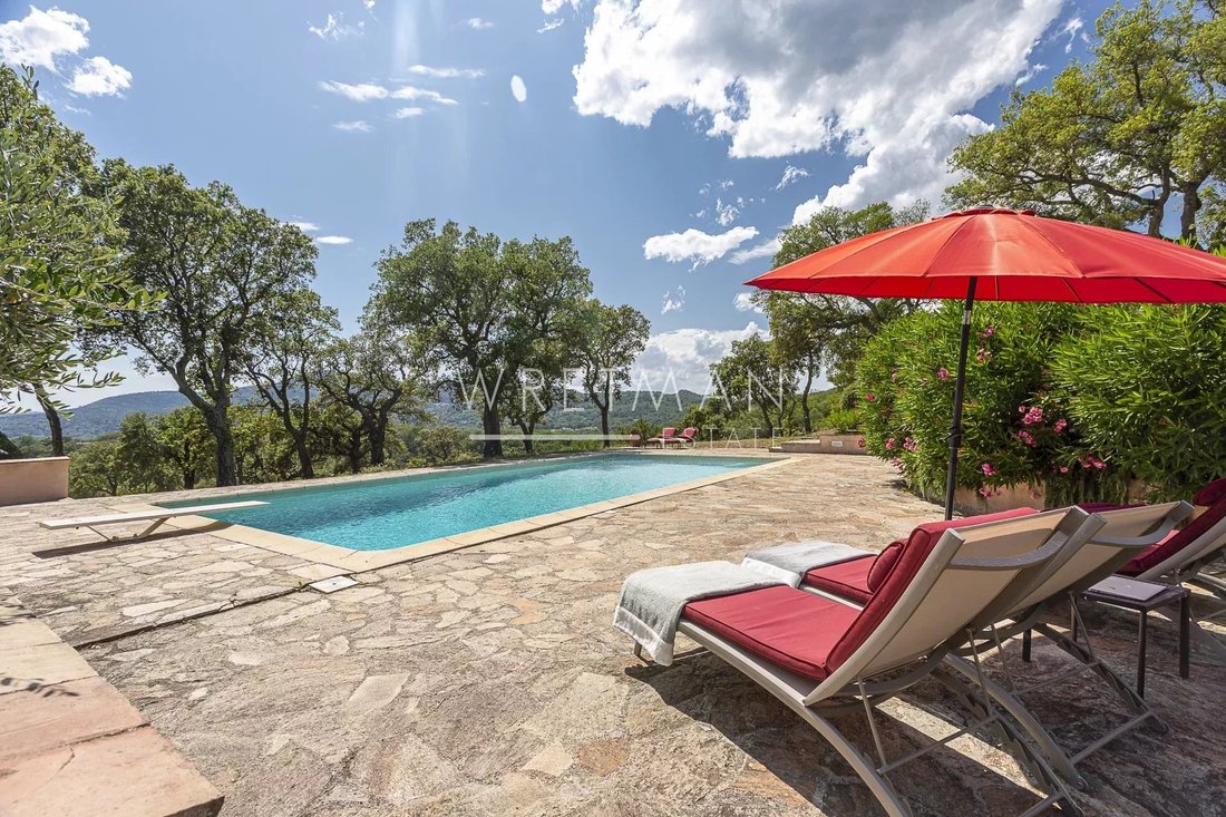 Villa in La Garde-Freinet, Provence-Alpes-Côte d'Azur, France 4 - 16649145