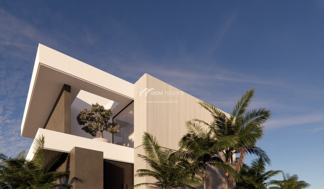 Villa in Costa Adeje, Adeje, Canary Islands 2 - 16649332