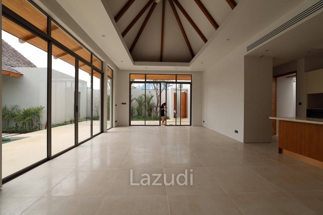 Villa in Thep Krasatti, Phuket, Thailand 4 - 16653868