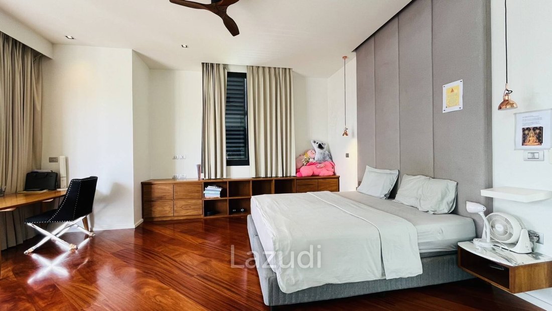 Villa in Kathu, Phuket, Thailand 4 - 16653890