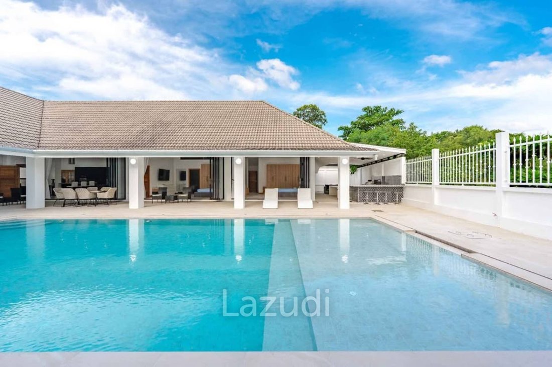Villa in Rawai, Phuket, Thailand 1 - 16651434