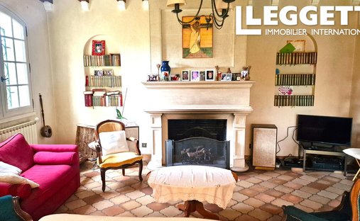 Castle for Sale in Bouliac, Nouvelle-Aquitaine, France