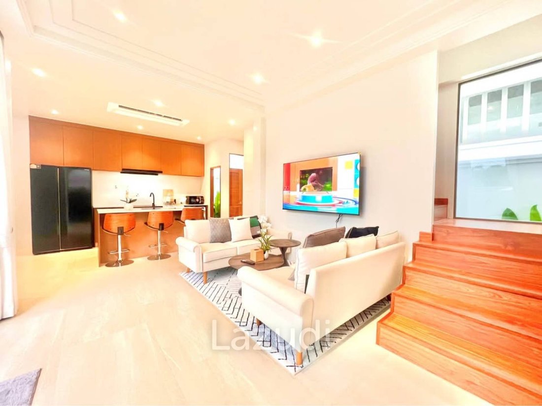 Villa in Thep Krasatti, Phuket, Thailand 2 - 16651104