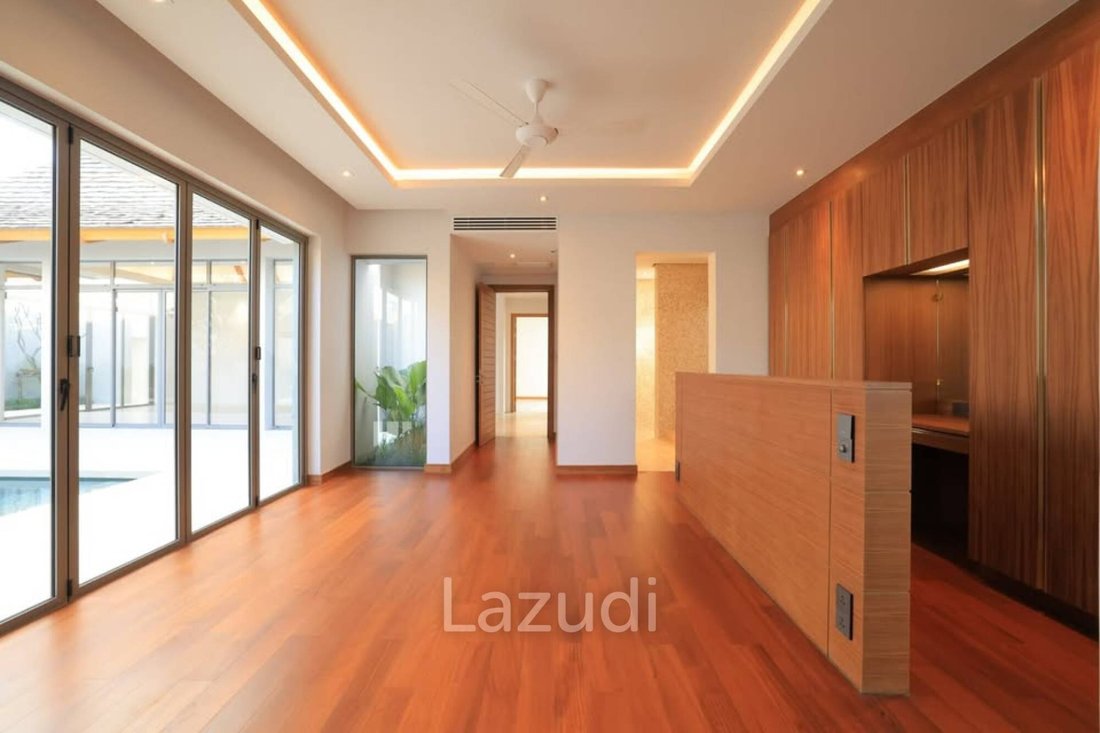Villa in Thep Krasatti, Phuket, Thailand 5 - 16652128
