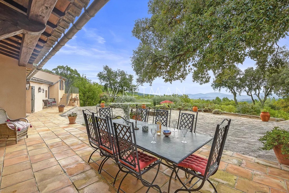 Villa in La Garde-Freinet, Provence-Alpes-Côte d'Azur, France 3 - 16649145