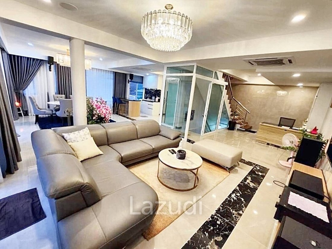 Villa in Pattaya City, Chon Buri, Thailand 2 - 16654340