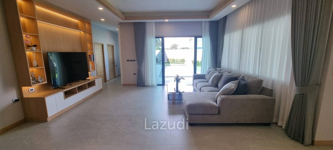 Villa in Pong, Chon Buri, Thailand 4 - 16650801