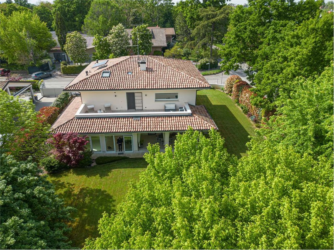 Villa in Castelnuovo Rangone, Emilia-Romagna, Italy 2 - 16651638