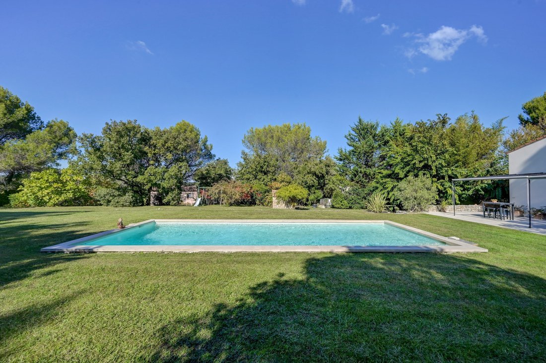 Casa en Éguilles, Provenza-Alpes-Costa Azul, Francia 1 - 16652180