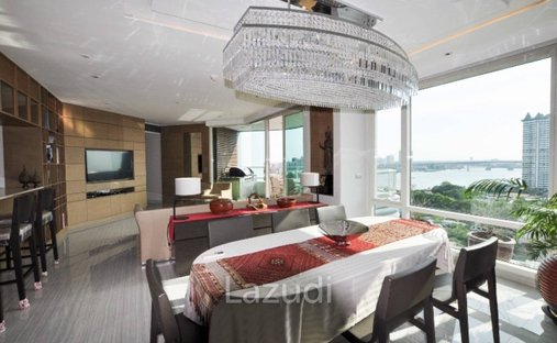 Apartment in Bang Lamphu Lang, Krung Thep Maha Nakhon, Thailand 1