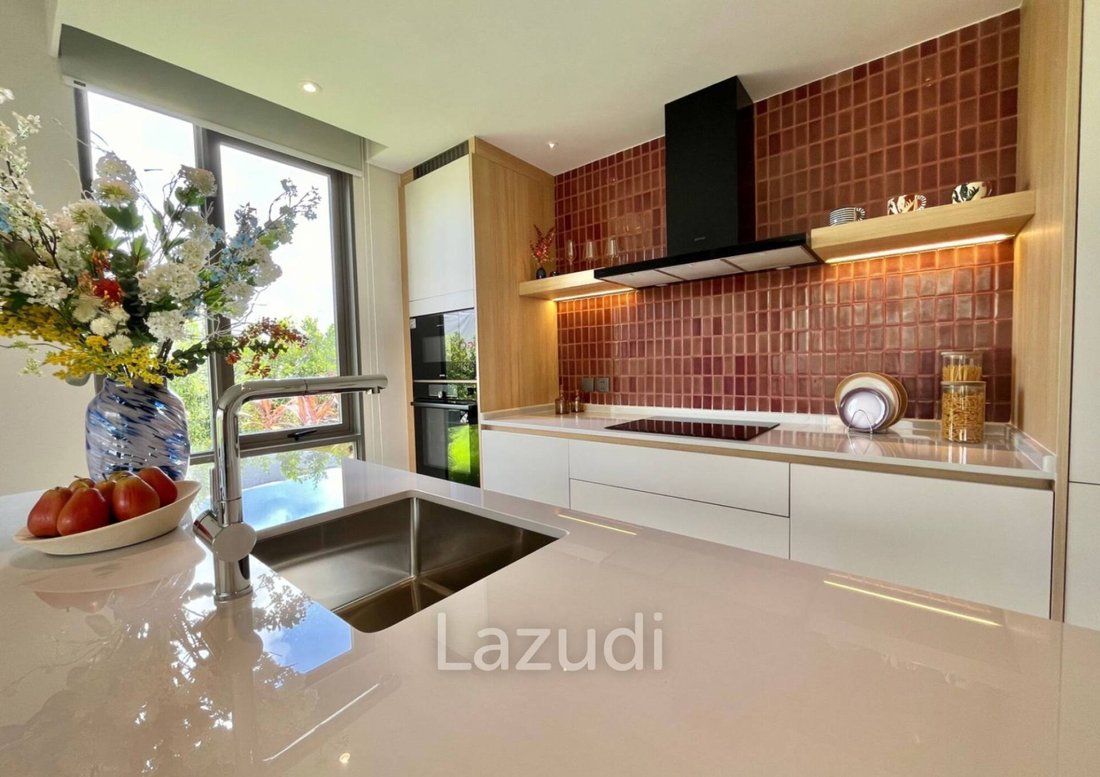 Apartment in Choeng Thale, Phuket, Thailand 3 - 16650090