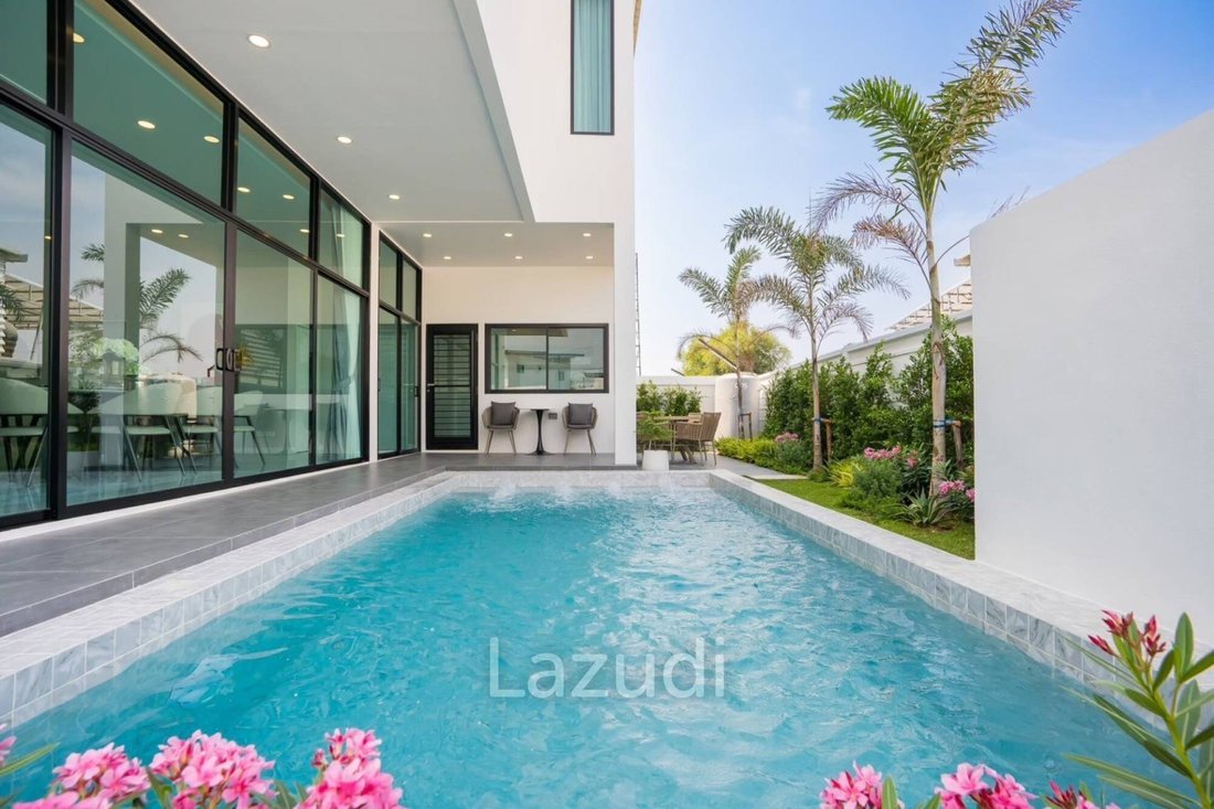 Villa in Pattaya City, Chon Buri, Thailand 1 - 16650737