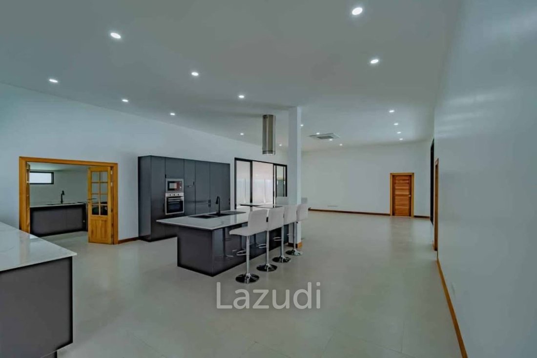 Villa in Rawai, Phuket, Thailand 5 - 16653860