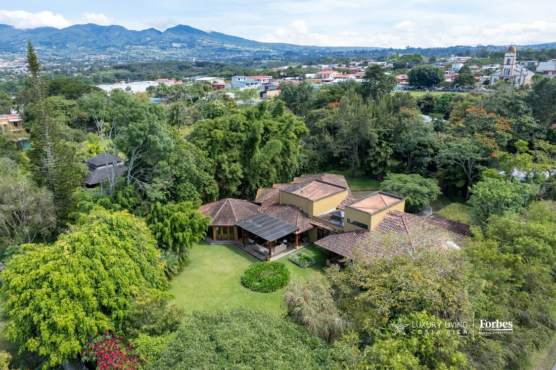 House in Heredia, Heredia Province, Costa Rica 1 - 16650475