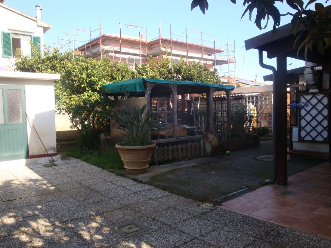 Villa in Vada, Rosignano Marittimo, Tuscany 2 - 16650927