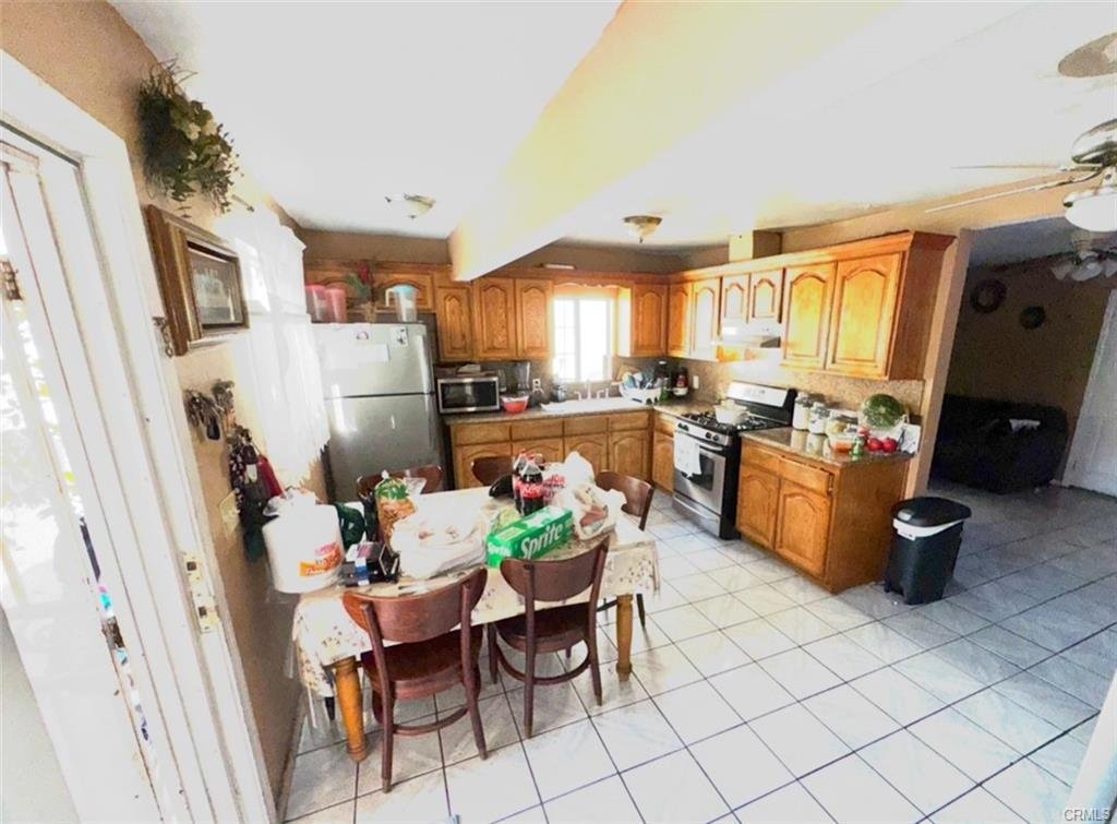 House in El Monte, California, United States 4 - 16650892
