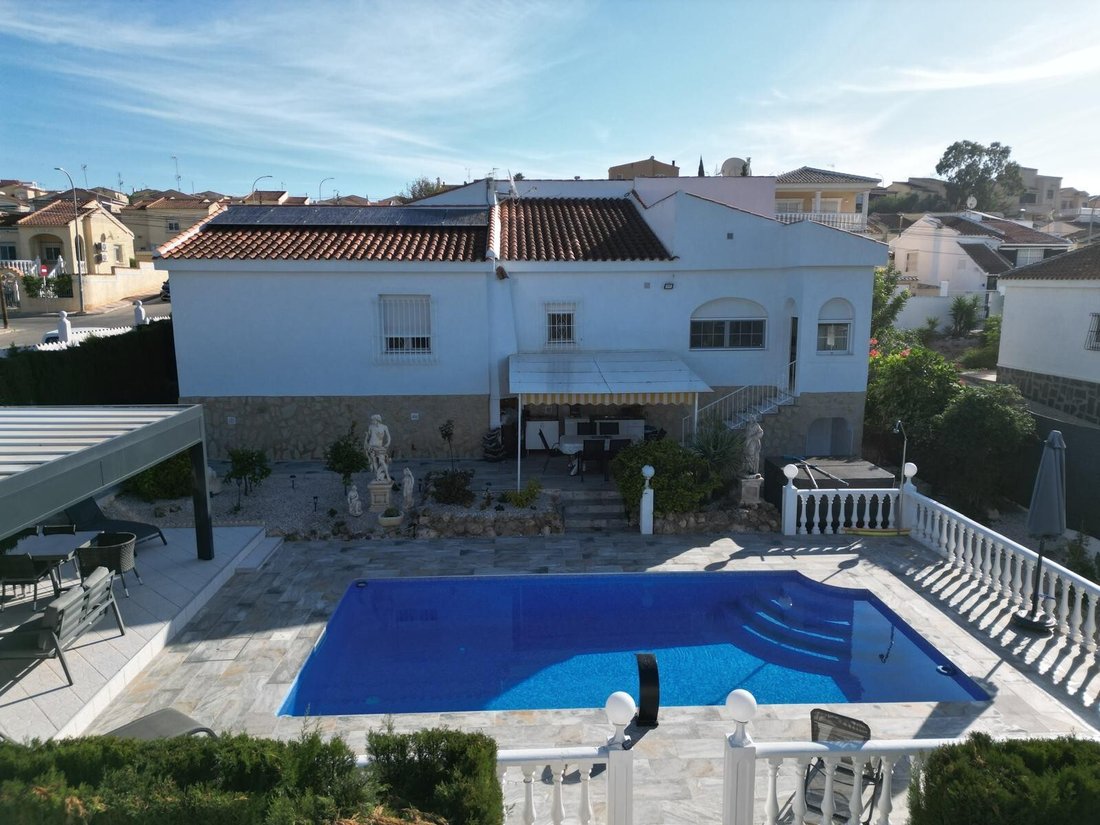 Villa in San Fulgencio, Valencian Community, Spain 1 - 16649341