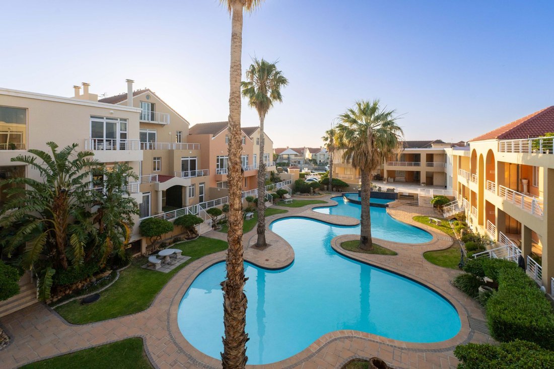 Apartment in Cape Town, Western Cape, South Africa 4 - 16651994