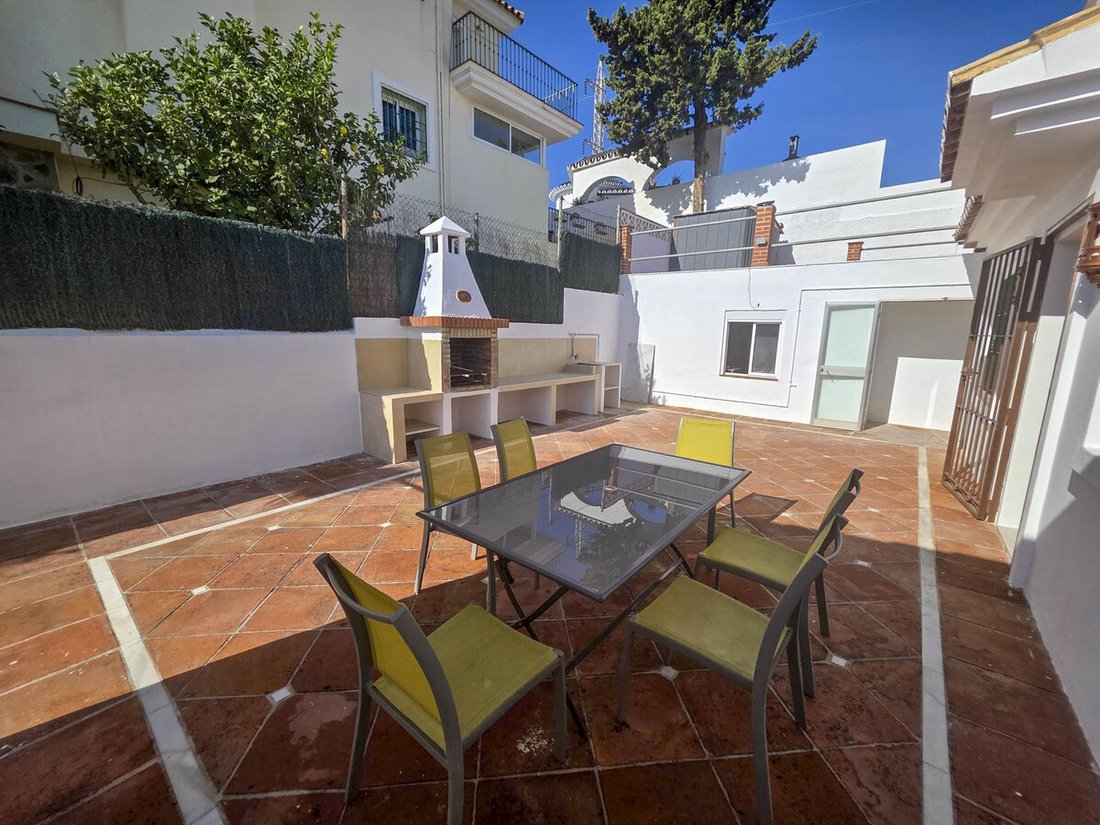 Villa in Estepona, Andalusia, Spain 3 - 16649702