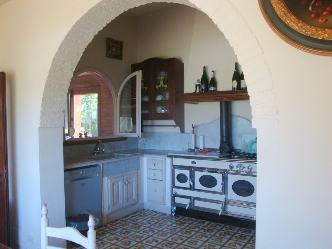Villa in Cecina Centro, Cecina, Tuscany 2 - 16651205