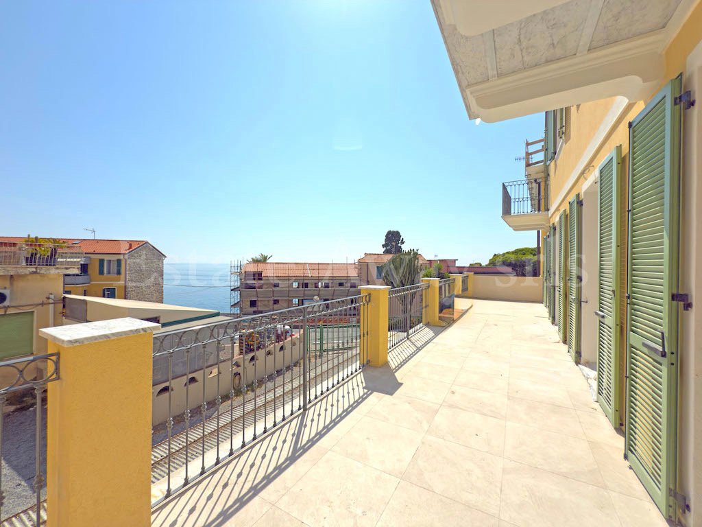Apartment in Sasso di Bordighera, Bordighera, Liguria 1 - 16654648