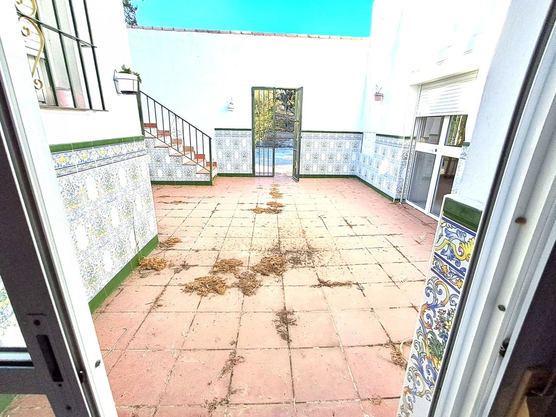 Villa in Estepona, Andalusia, Spain 5 - 16654849