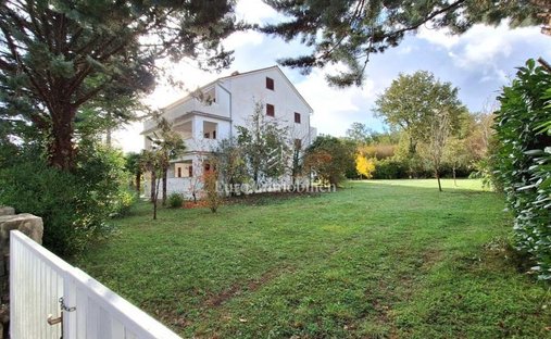 House in Malinska, Primorje-Gorski Kotar County, Croatia 1