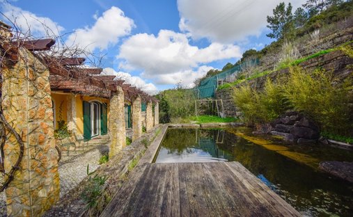 Farm Ranch in Santo Quintino, Lisbon, Portugal 1