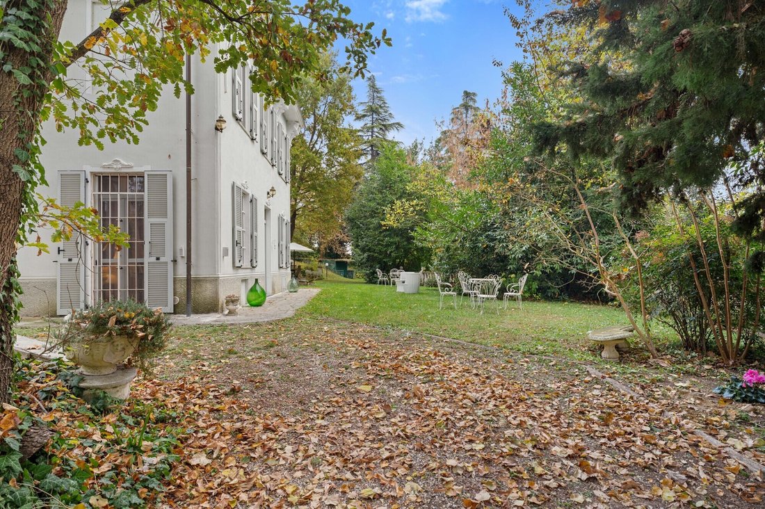 Villa in Fubine Monferrato, Piedmont, Italy 4 - 16654793