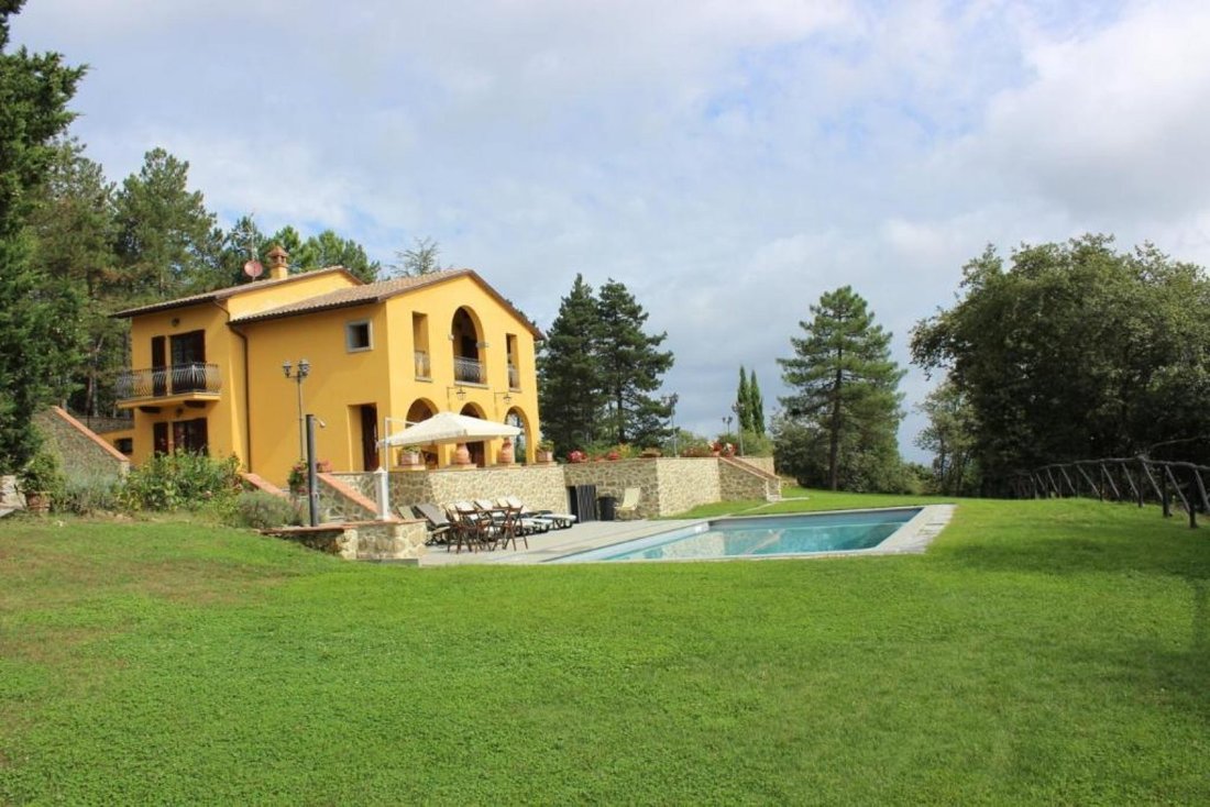 Villa in Civitella In Val di Chiana, Tuscany, Italy 5 - 16654559