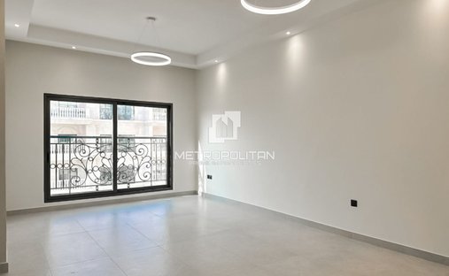 Apartment in Al Furjan, Dubai, United Arab Emirates 1