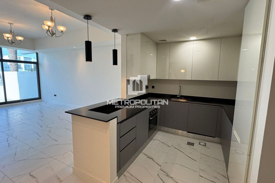 Townhouse in MBR City / Mohammed Bin Rashid City, Dubai, United Arab Emirates 2 - 16655266