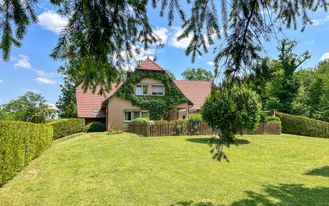 Estate in Cité Briand Sud, Mulhouse, France 4 - 16597509