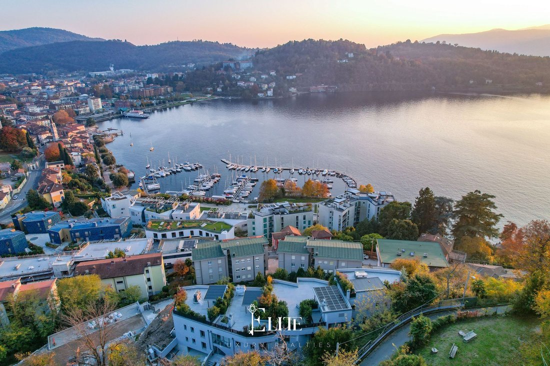 Apartment in Laveno-Mombello, Lombardy, Italy 1 - 15501228