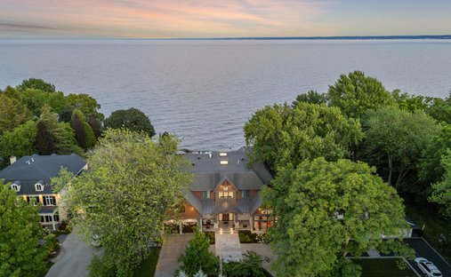 Estate in Burlington, Ontario, Canada 1