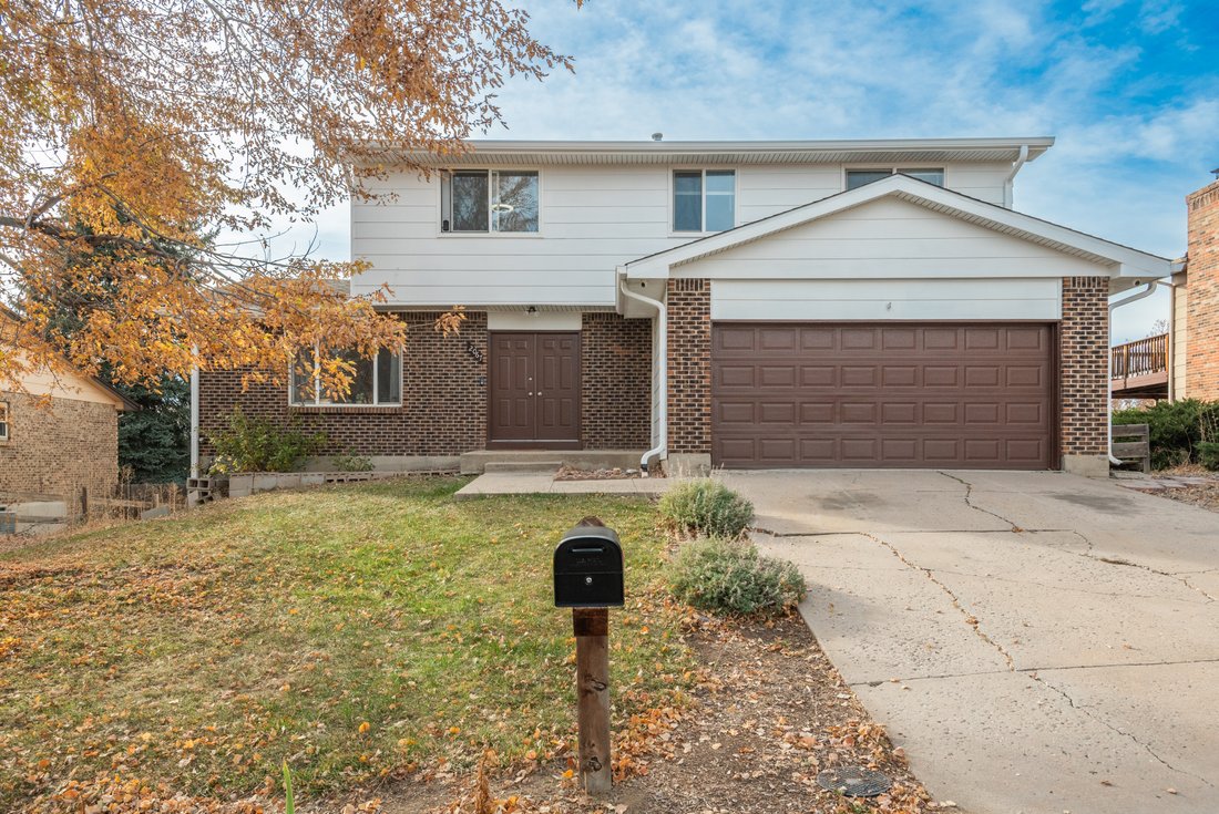 House in Aurora, Colorado, United States 5 - 16657117