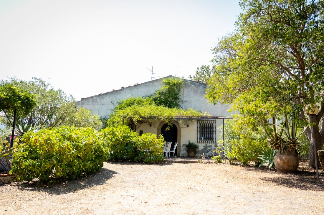Villa in Patti, Sicily, Italy 4 - 16655983