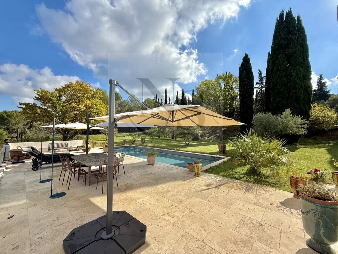 Villa in Est-Repentance-Les Trois Bons Dieux, Aix-en-Provence, France 3 - 16656070