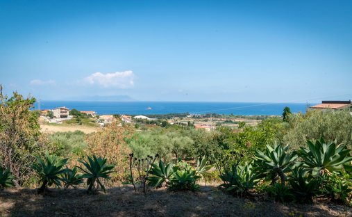 Villa in Patti, Sizilien, Italien 1