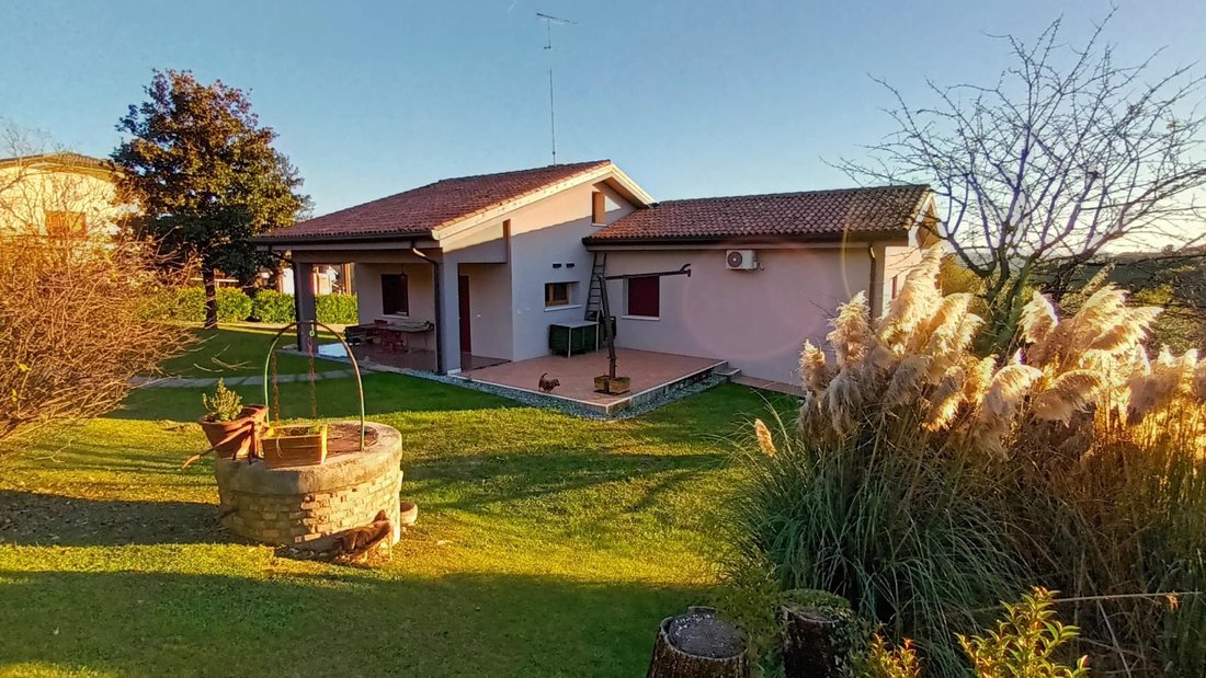 Villa in Refrontolo, Veneto, Italy 2 - 16657750