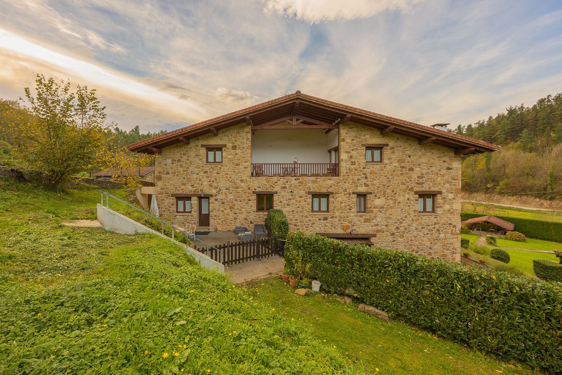 Townhouse in Elorrio, Basque Country, Spain 3 - 16657488
