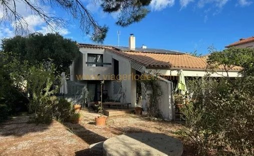Villa in Les Remparts-Lunette, Perpignan, France 1